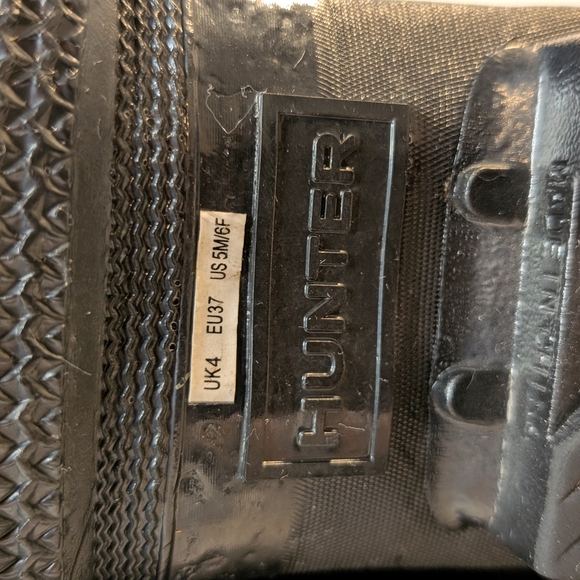 Hunter Black Tall Rain Boots - Picture 13 of 13